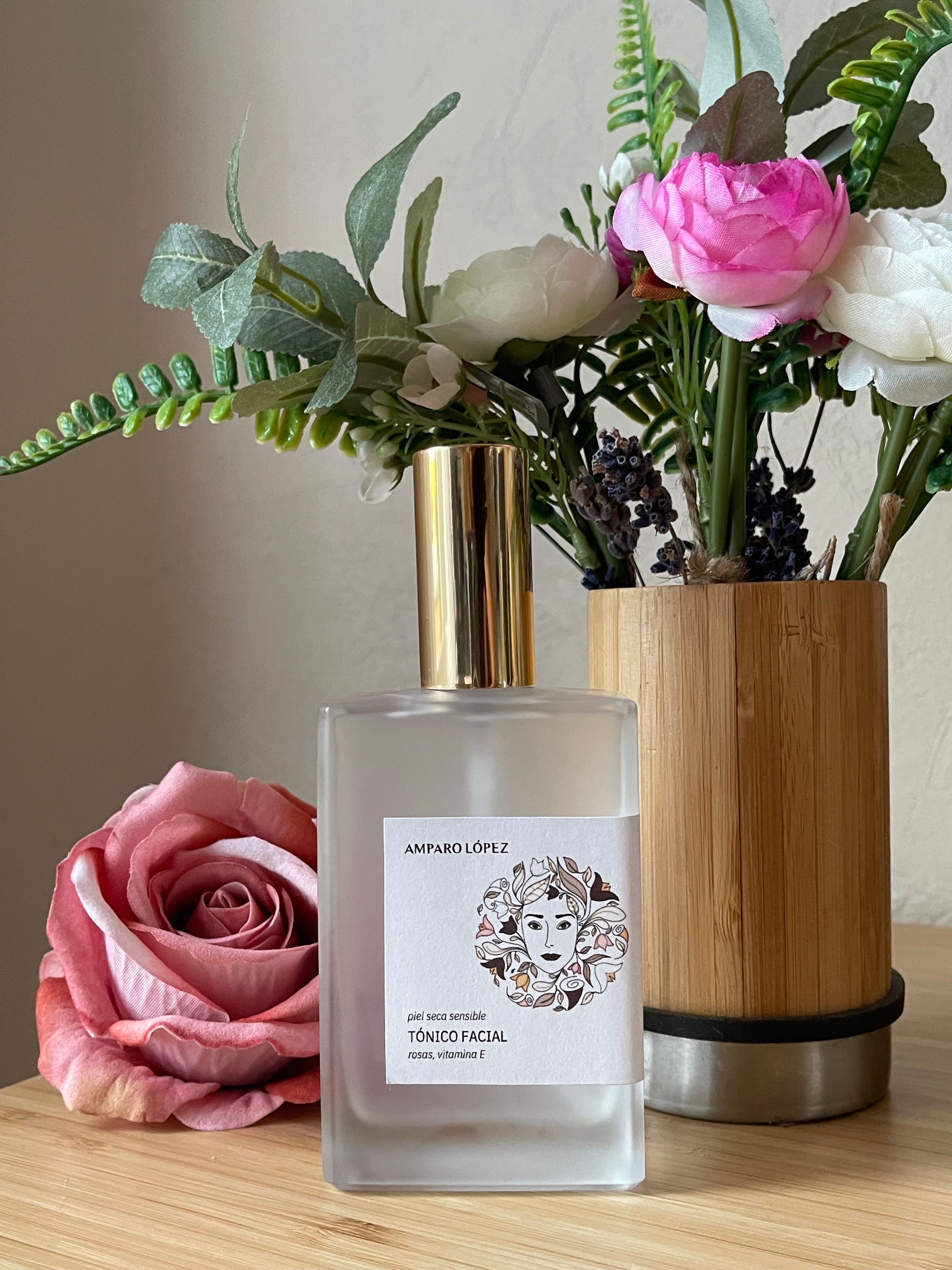 TÓNICO FACIAL PIEL SECA SENSIBLE CON ROSAS, ALOE VERA Y VITAMINA E